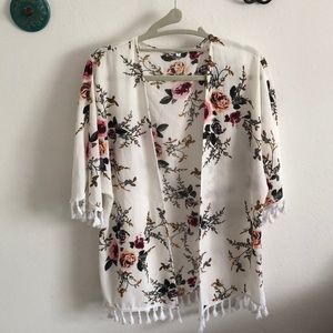 Floral short sleeve kimono